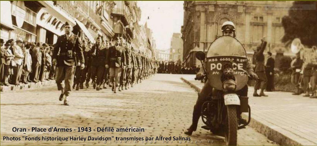 OPERATION TORCH Oran place d'ames 1943 defile americain.JPG